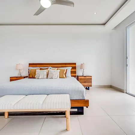 La Vista 2 - Diria Tamarindo Apartment